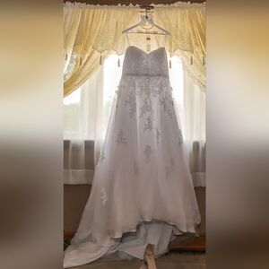 Elegant White Lace With Rhinestone Straps Wedding Gown WORN ONCE